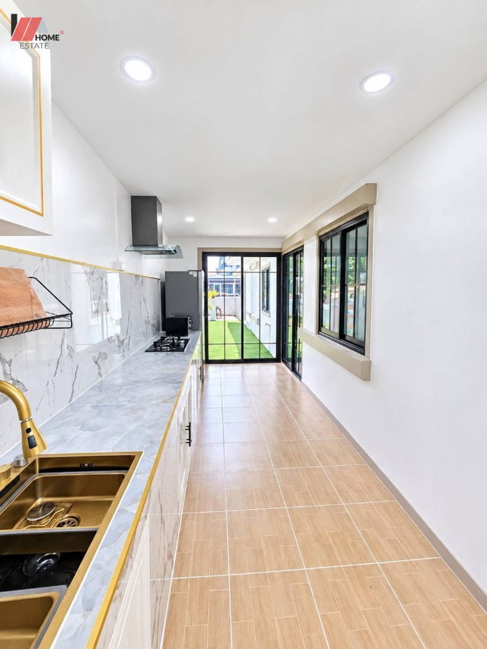 รูป หมู่บ้านนิวเวิลด์วิลล์ (บางบัวทอง - ละหาร) รีโนเวทใหม่ทั้งหลัง สวยพร้อมเข้าอยู่ - รูปที่ 18/31