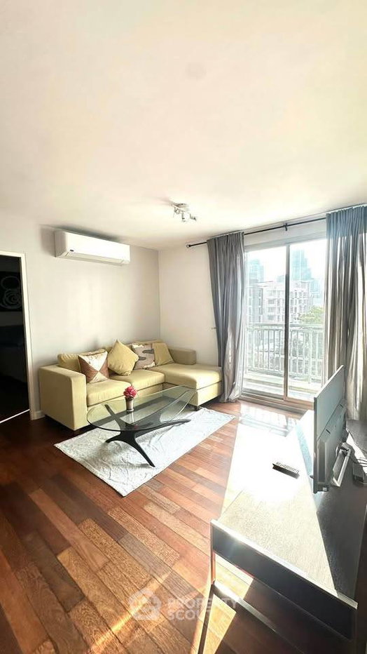 picture 2-BR The 49 Plus 2 Condominium Near BTS Thong Lor (ID 3326910) - 2/6