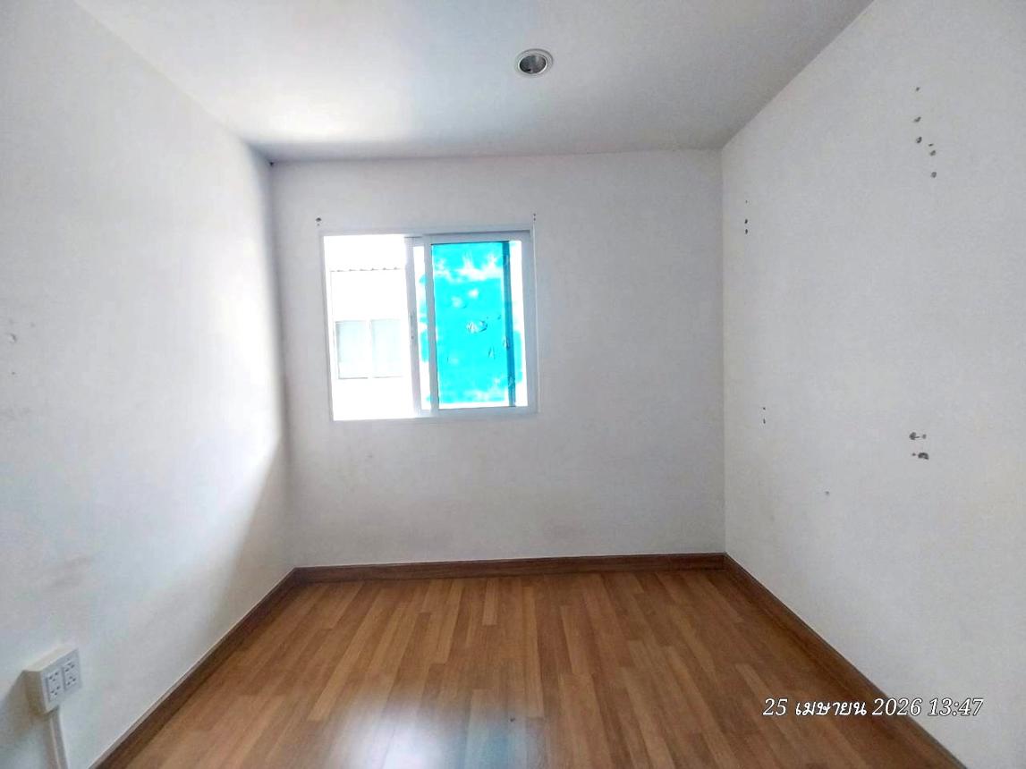 picture TOWN HOUSE 37.5 Sq.w. Khlong Sam Wa Bangkok for 3.3M - 28/37