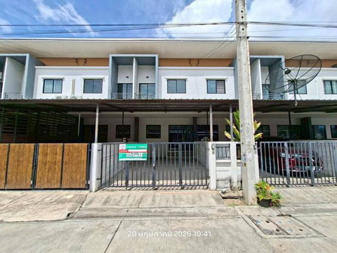 TOWN HOUSE 17.9 Sq.w. Pluak Daeng Rayong for 1.5M