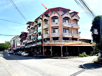 ขายอาคารพาณิชย์ : อาคารพาณิชย์ 29.3 ตร.วา เมืองมุกดาหาร มุกดาหาร 5.4M