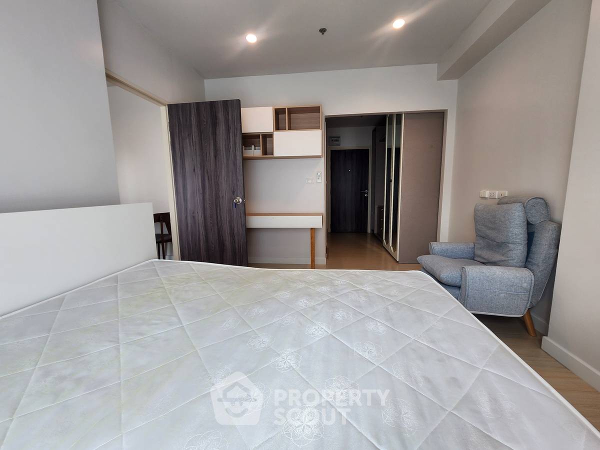 picture 3-BR Condo at Metro Sky Wutthakat near BTS Wutthakat (ID 3026466) - 10/18