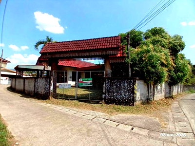 Houses for sale Lamphang : HOME 110 Sq.w. Thoen Lamphang for 1.3M