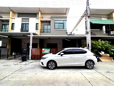 Townhouses for sale Chonburi : TOWN HOUSE 21.9 Sq.w. Phan Thong Chonburi for 2M