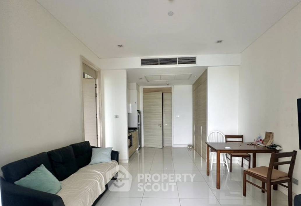 รูป คอนโด 1-ห้องนอน ที่ รีเฟล็คชั่น จอมเทียน บีช พัทยา ใกล้ เมืองพัทยา (ID 3097420) - รูปที่ 1/9