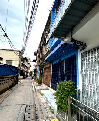 Shophouses for sale BTS Wutthakat : SHOP HOUSE 16 Sq.w. Thon Buri Bangkok for 3.6M