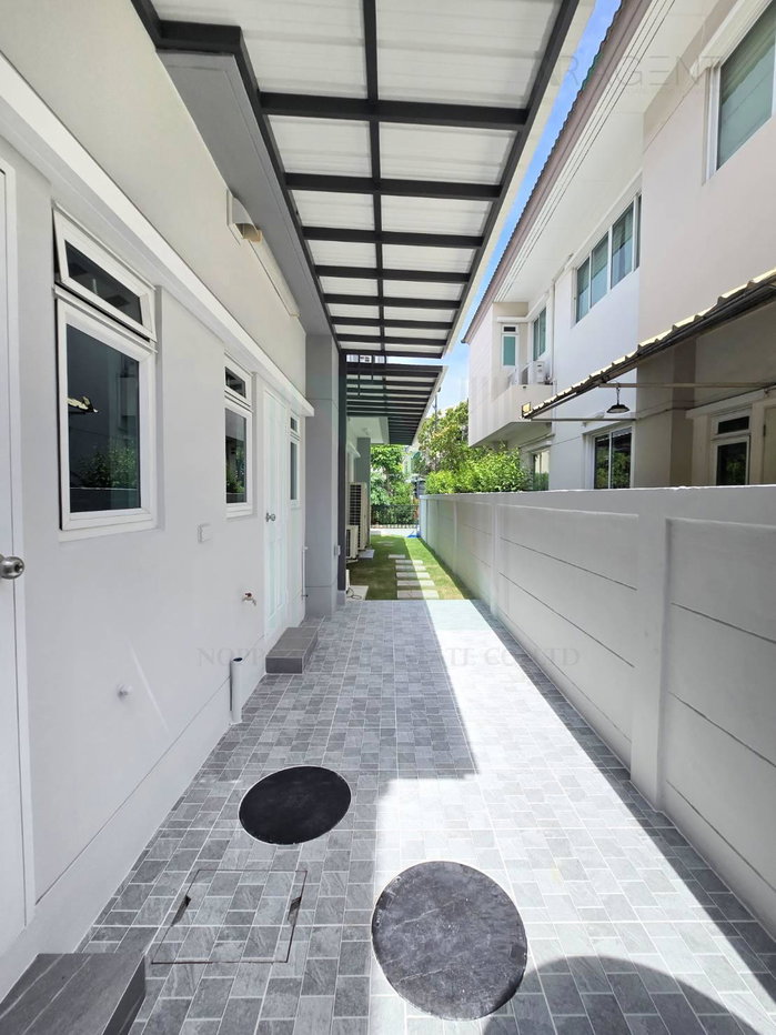 รูป ขายบ้านเดี่ยว โครงการ บางกอก บูเลอวาร์ด เทพารักษ์ - วงแหวน 2 ชั้น 4 ห้องนอน 4 ห้องน้ำ - รูปที่ 2/8