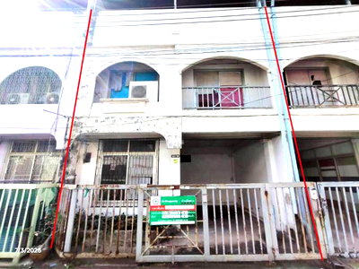 ทาวน์โฮม วงเวียนห้าแยกน้ำพุ อุดรธานี : ทาวน์เฮ้าส์ 19.3 ตร.วา ศรีธานี เมืองอุดรธานี อุดรธานี 1.4M