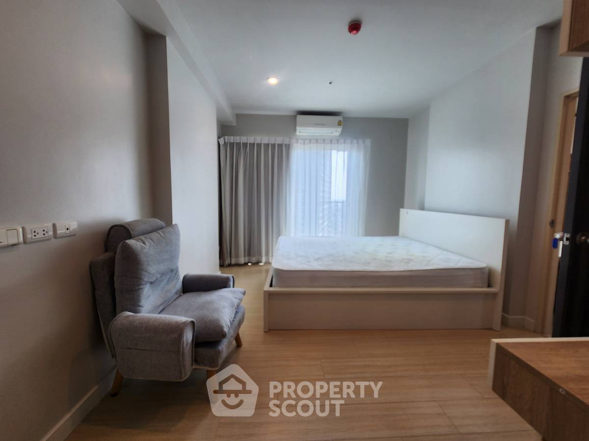 picture 3-BR Condo at Metro Sky Wutthakat near BTS Wutthakat (ID 3026466) - 9/18