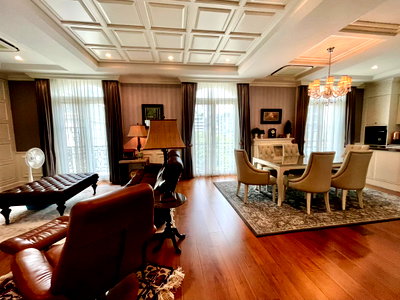 บ้านเดี่ยว เขตวัฒนา : ขายบ้านหรู 4 ชั้น สไตล์ Modern Classic | สุขุมวิท 61