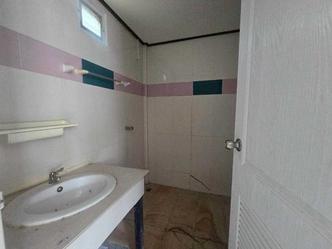 picture HOME 200 Sq.w. Tak Fa Nakhon Sawan for 2M - 43/47