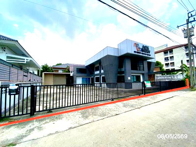 สำนักงาน กระทรวงสาธารณสุข : อาคารสำนักงาน 135 ตร.วา เขตบางซื่อ กรุงเทพมหานคร 17.9M
