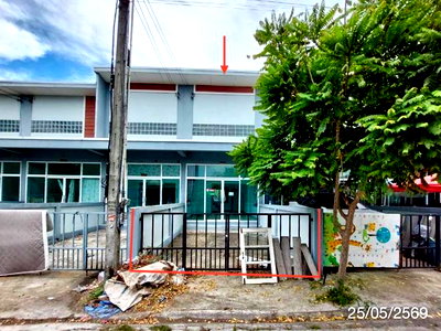 Townhouses for sale Chonburi : TOWN HOUSE 16 Sq.w. Phan Thong Chonburi for 1.1M