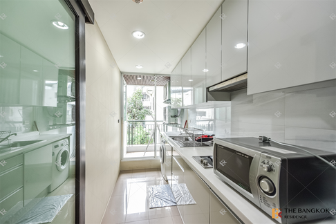 Book quickly before the room is gone!! The Address Pathumwan near BTS Ratchathewi
