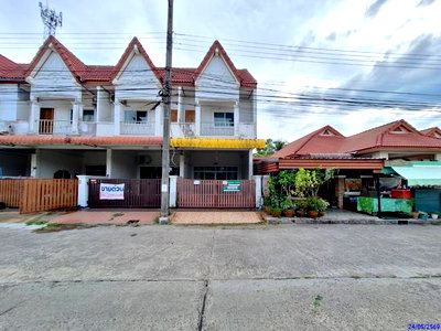 Townhouses for sale Sanambin-Lopburi Ramesuan Road Songkhla : TOWN HOUSE 21.3 Sq.w. Hat Yai Songkhla for 1.9M