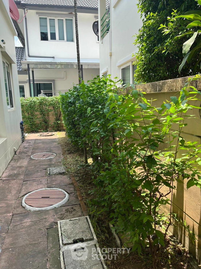 picture 3-BR House in Khlong Thanon (ID 3328707) - 12/16