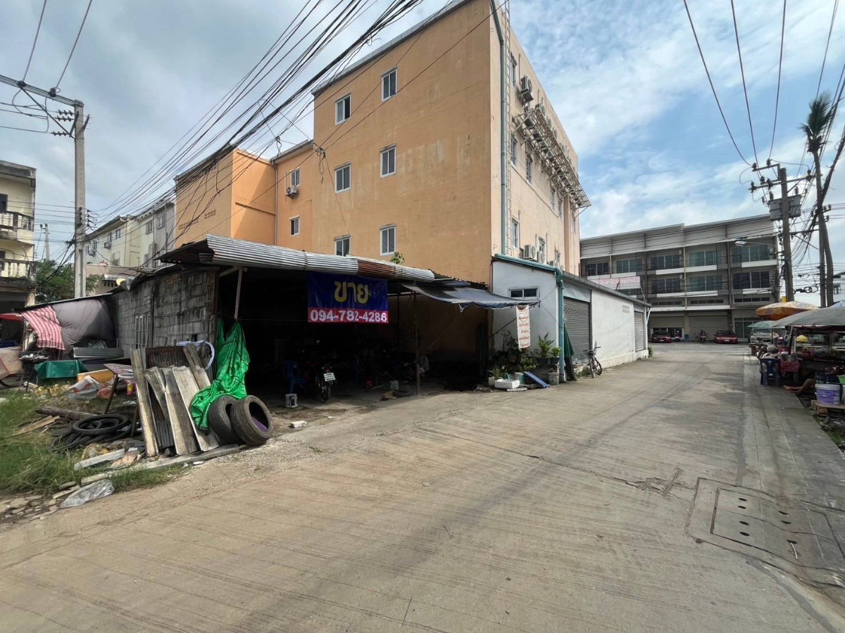 รูป ขาย ที่ดิน เปล่า ซอยเพชรเกษม 63-69 แปลงมุม 47.9 ตรว เข้าออกได้ 2ทาง - รูปที่ 4/5