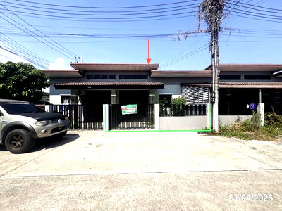 Townhouses for sale Eastern Seaboard Industrial Estate : TOWN HOUSE 21 Sq.w. Pluak Daeng Rayong for 1.2M