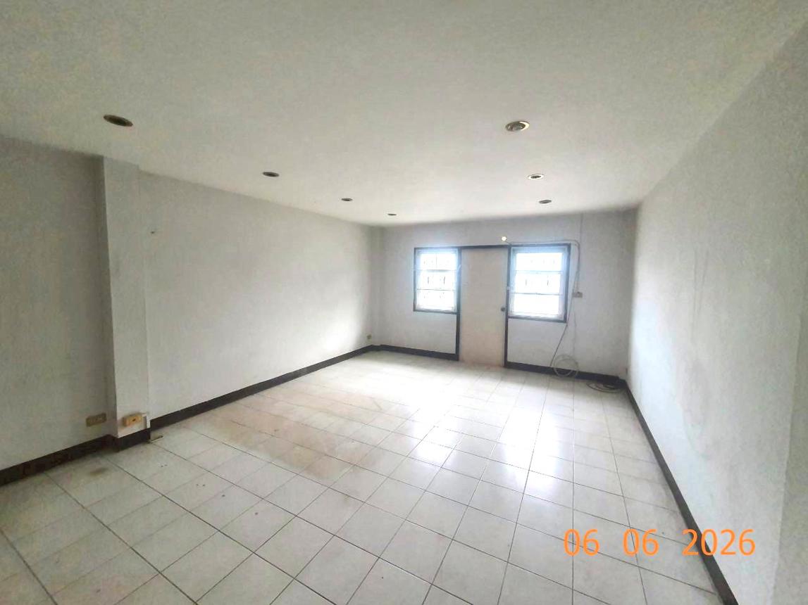 picture SHOP HOUSE 19 Sq.w. Hang Dong Chiang Mai for 2.1M - 27/35
