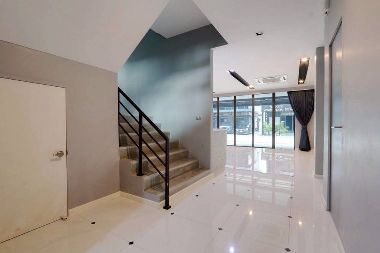 ขายทาวน์โฮม 3 ห้องนอน 417 ตร.ม. 44.6 ตร.ว. สวนา เอกมัย - รามอินทรา