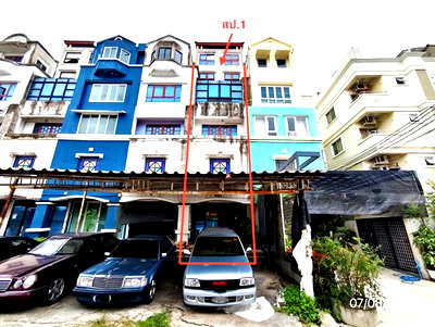 Shophouses for sale Bangkok : SHOP HOUSE 25 Sq.w. Wang Thonglang Bangkok for 3.1M