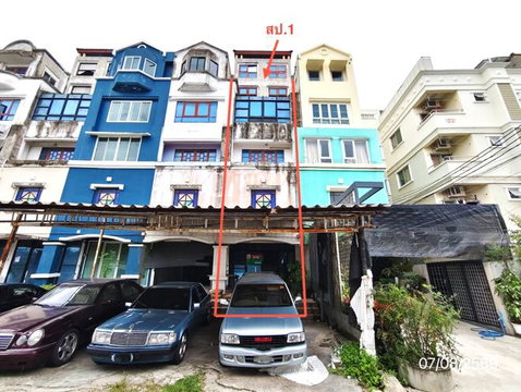 อาคารพาณิชย์ 25 ตร.วา เขตบางกะปิ กรุงเทพมหานคร 3.1M