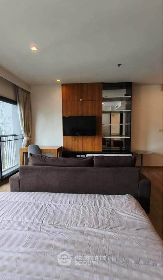 รูป คอนโด 1-ห้องนอน ที่ โนเบิล รีมิกซ์ ใกล้ BTS ทองหล่อ (ID 3329137) - รูปที่ 3/6