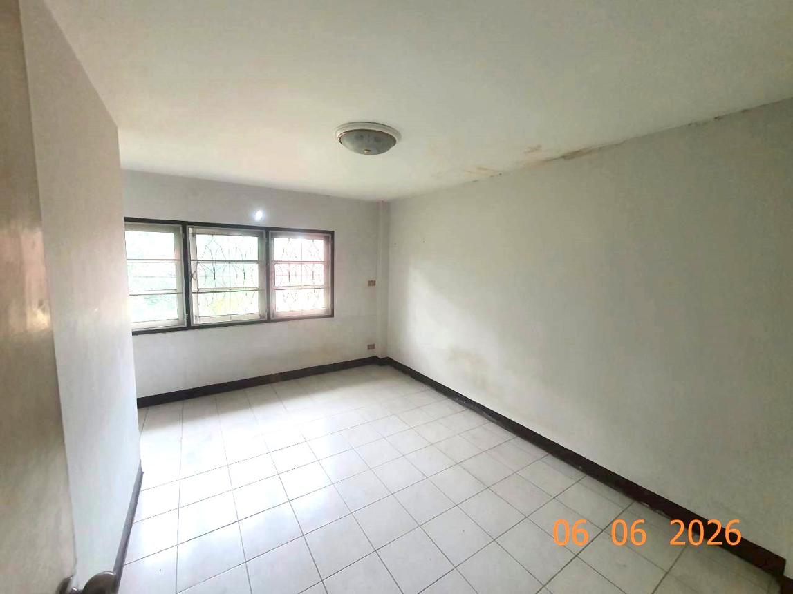 picture SHOP HOUSE 19 Sq.w. Hang Dong Chiang Mai for 2.1M - 29/35