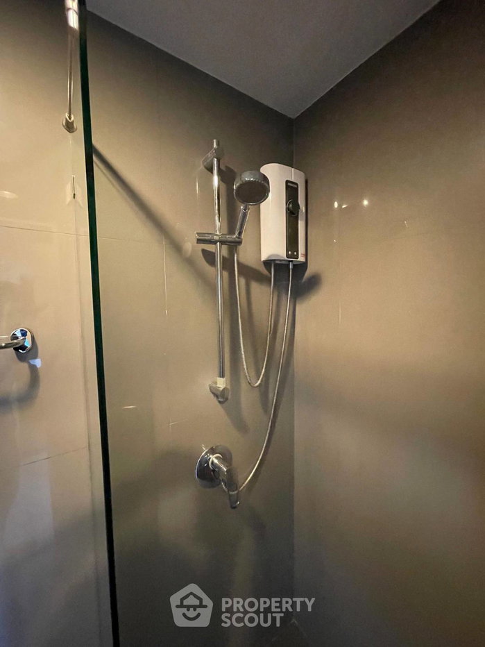 picture 200m From BTS Thong Lor | 1-BR The Crest Sukhumvit 34 (ID 3327417) - 7/8