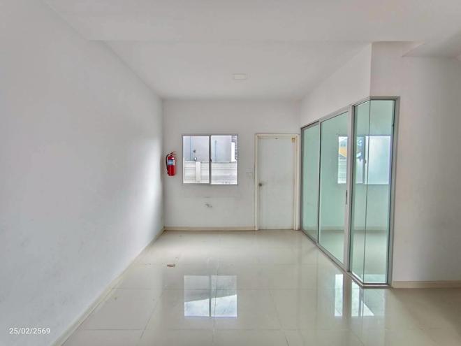 picture TOWN HOUSE 18.7 Sq.w. Khlong Luang Pathumthani for 2.1M - 5/31