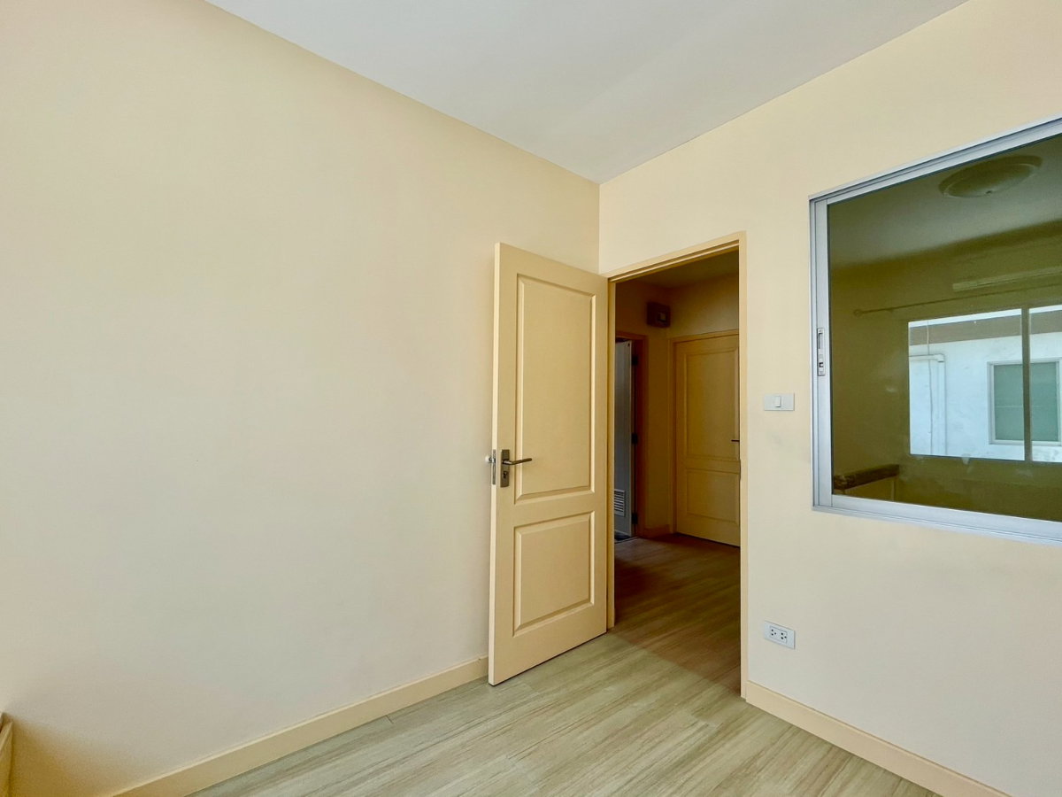 รูป ขายด่วน!! บ้านเดี่ยว หมู่บ้าน The Terrace เพชรเกษม 63- 35.6 ตรว. 130 ตร.ม. - รูปที่ 4/25
