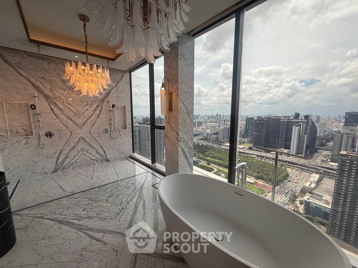 picture 3-BR Condo at The Esse At Singha Complex near MRT Phetchaburi (ID 3061958) - 7/7