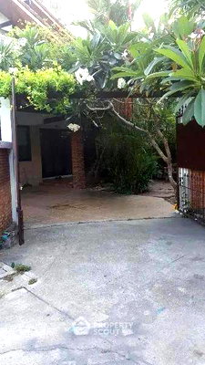 Houses for rent Bangkok : 3-BR House close to Lasalle (ID 3327309)