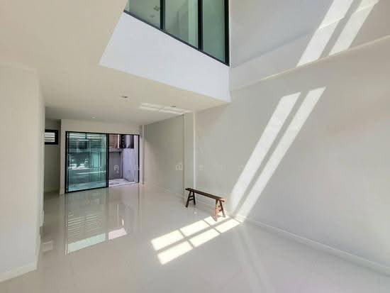 รูป ขาย อีโค สเปซ 2  Eco Space 2 ทาวน์โฮม 3 ชั้น บนถนนประเสริฐมนูกิจ พื้นที่ 21ตรวา. พทชส 175 ตรม. 3 นอน 3 น้ำ บ้านไม่เคยอยู่ ขาย 4,400,000 - รูปที่ 11/17