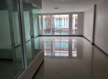 รูป อาคารพาณิชย์ 20 ตร.วา โครงการ RK BIZ CENTER Motorway-Airportlink กรุงเทพมหานคร ลาดกระบัง กรุงเทพมหานคร 5.7M - รูปที่ 6/21