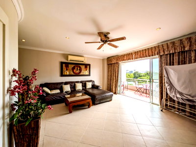 คอนโดให้เช่า : Rare 1 Bed Condo for Rent Executive Residence 4 Pratumnak