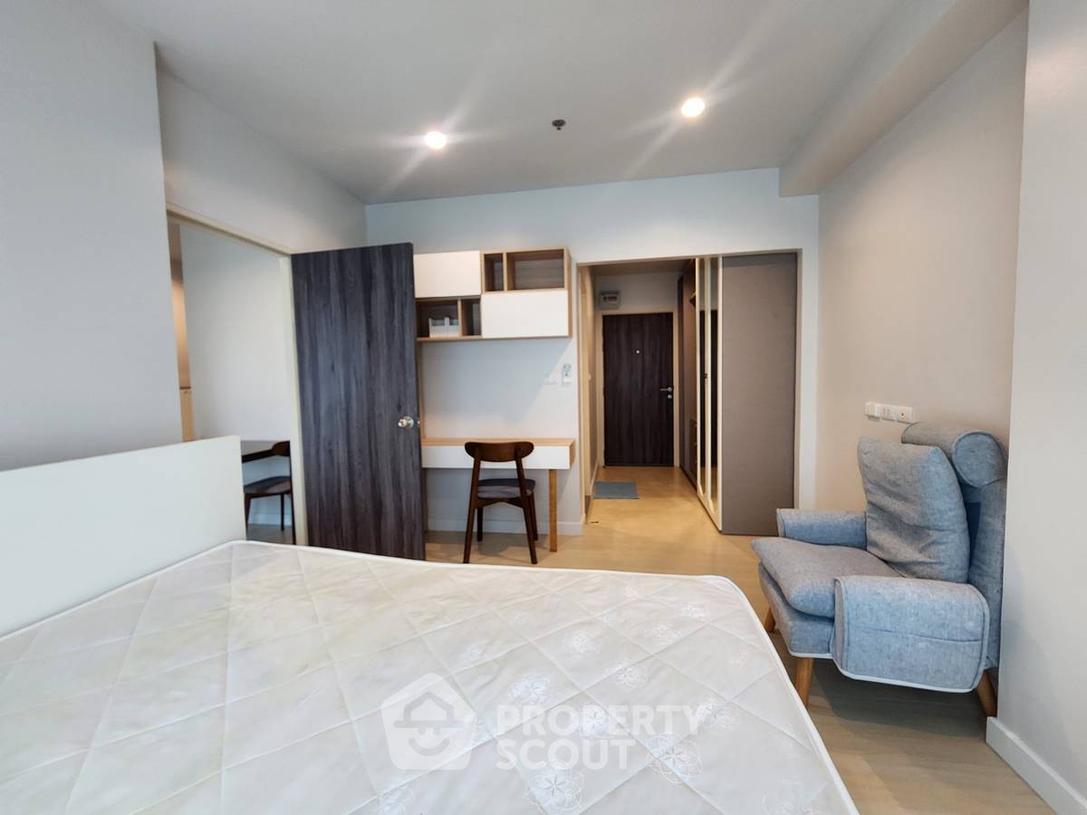 picture 3-BR Condo at Metro Sky Wutthakat near BTS Wutthakat (ID 3026466) - 8/18