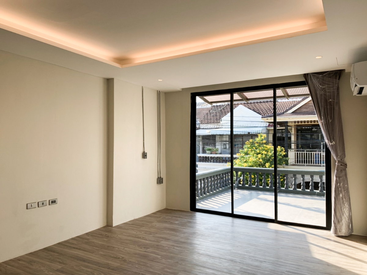 รูป 🏡 ให้เช่า ทาวน์เฮาส์ 2 ชั้น หมู่บ้านศิขริน รามคำแหง 24 แยก 30 - รูปที่ 11/13