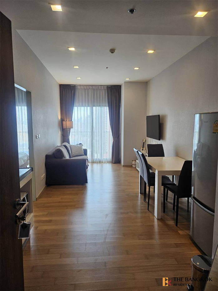 picture Ready-to-move-in Condo, Great Value Noble Reveal near BTS Ekkamai - 3/10