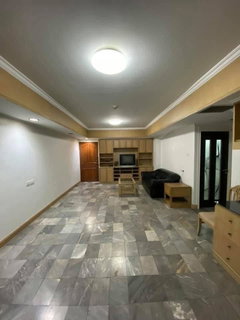 รูปภาพ RS7750 For Rent: Merlin Tower 1 – Spacious condo in the Sathorn-Narathiwat area. Close to BRT Technic Krungthep and connected to BTS Chong Nonsi.