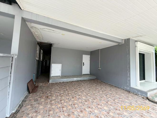picture HOME 36.6 Sq.w. Khlong Sam Wa Bangkok for 3.6M - 2/39