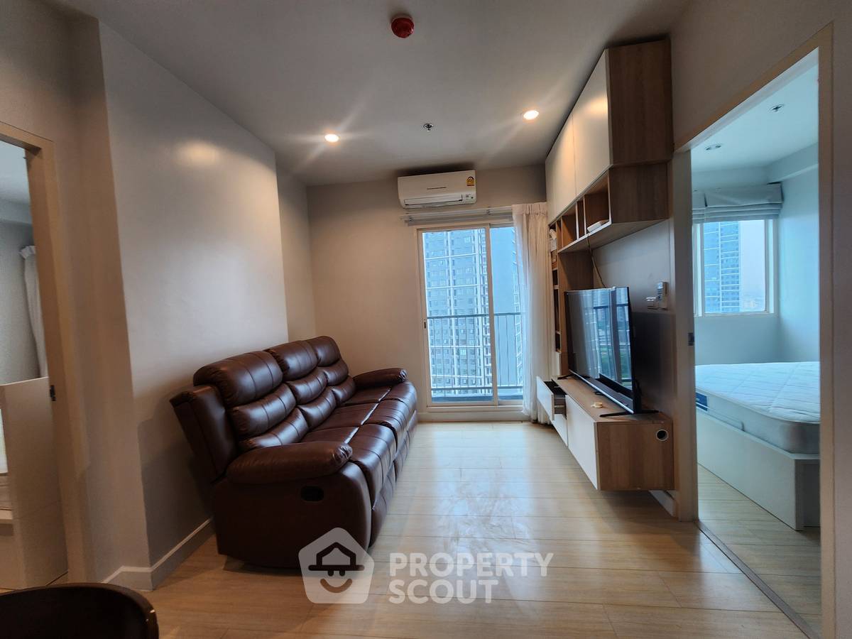 picture 3-BR Condo at Metro Sky Wutthakat near BTS Wutthakat (ID 3026466) - 1/18