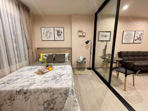 For Rent Aspire Erawan Prime Fully Furnished (Located next to the BTS Chang Erawan station entrance)