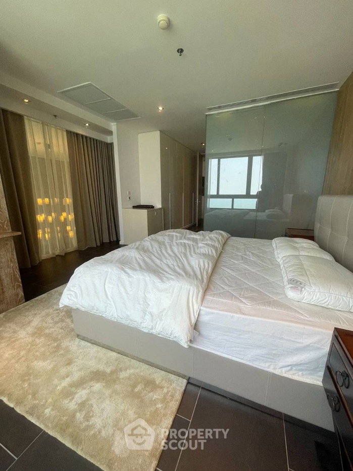 picture 40th-Floor 4-BR 219 Sqm Condo At Southpoint Pattaya (ID 3328166) - 23/36