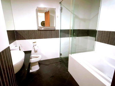 Condos for rent : AA127193 | 1Bed | 1Bath | BTS Chong Nonsi | 70sqm | THB 39,000/mo | Fl.-1 — urbana sathorn Sathorn