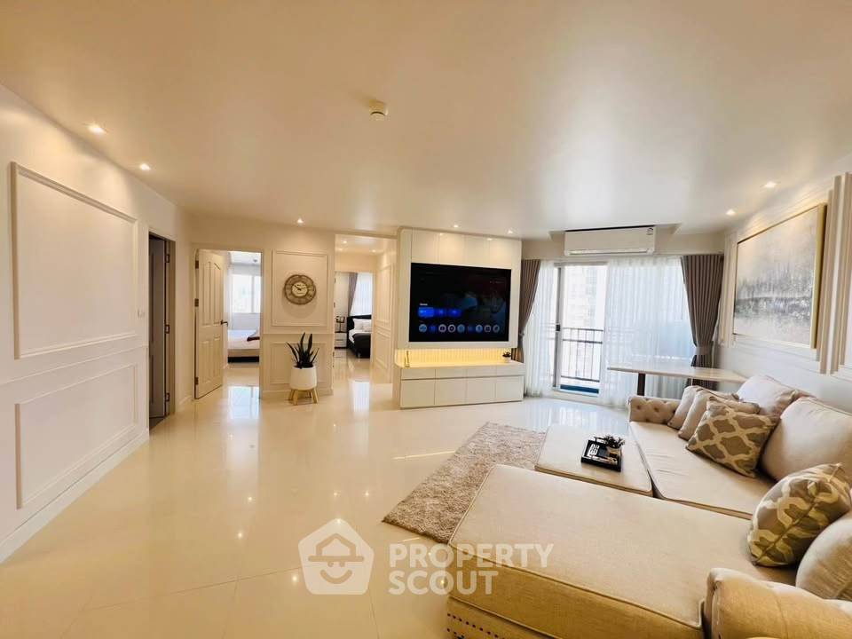 รูป คอนโด 2-ห้องนอน ที่ เบล พาร์ค เรสซิเดนท์ คอนโดมิเนียม ใน ช่องนนทรี (ID 3326905) - รูปที่ 1/7