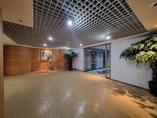รูป ขาย สำนักงาน ตึก S.S.P Tower 1 เอกมัย ใกล้ทองหล่อ ขนาด 840 ตรม.  32,000,000 บาท - รูปที่ 3/20