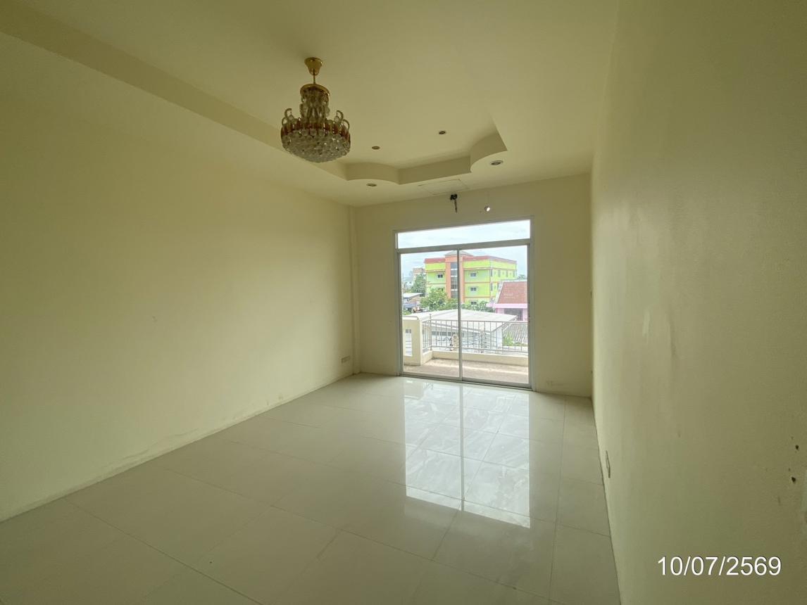 picture TOWN HOUSE 24 Sq.w. Muang Nakhon Ratchasima Nakhon Ratchasima for 2.5M - 34/39