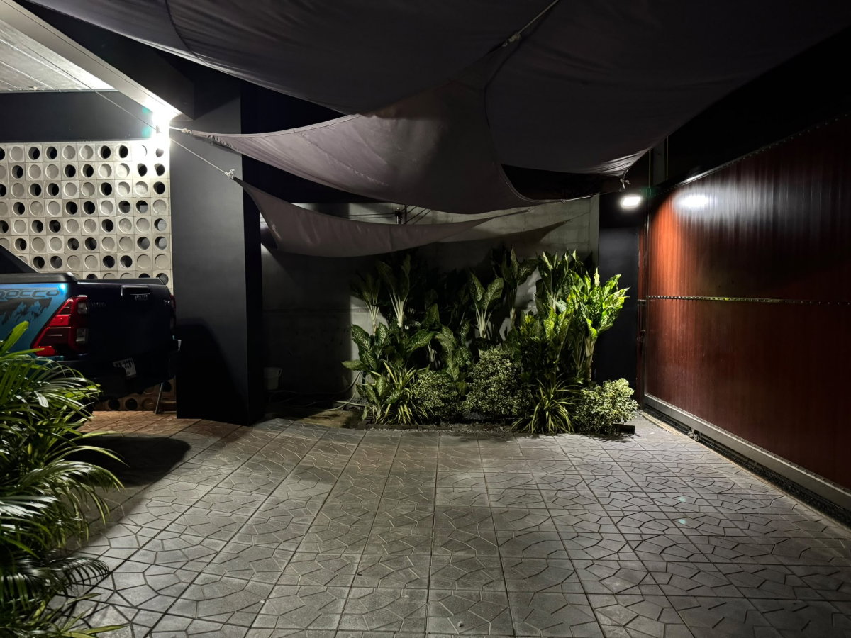 รูป ขายบ้านเดี่ยวพร้อมที่ดินและสวนร่มรื่น บรรยากาศเงียบสงบ น่าอยู่ - รูปที่ 38/49