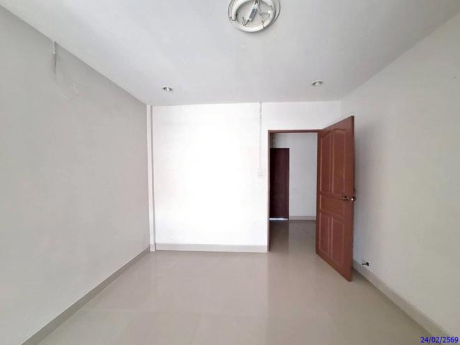 picture SHOP HOUSE 18.6 Sq.w. Hat Yai Songkhla for 2.4M - 8/27